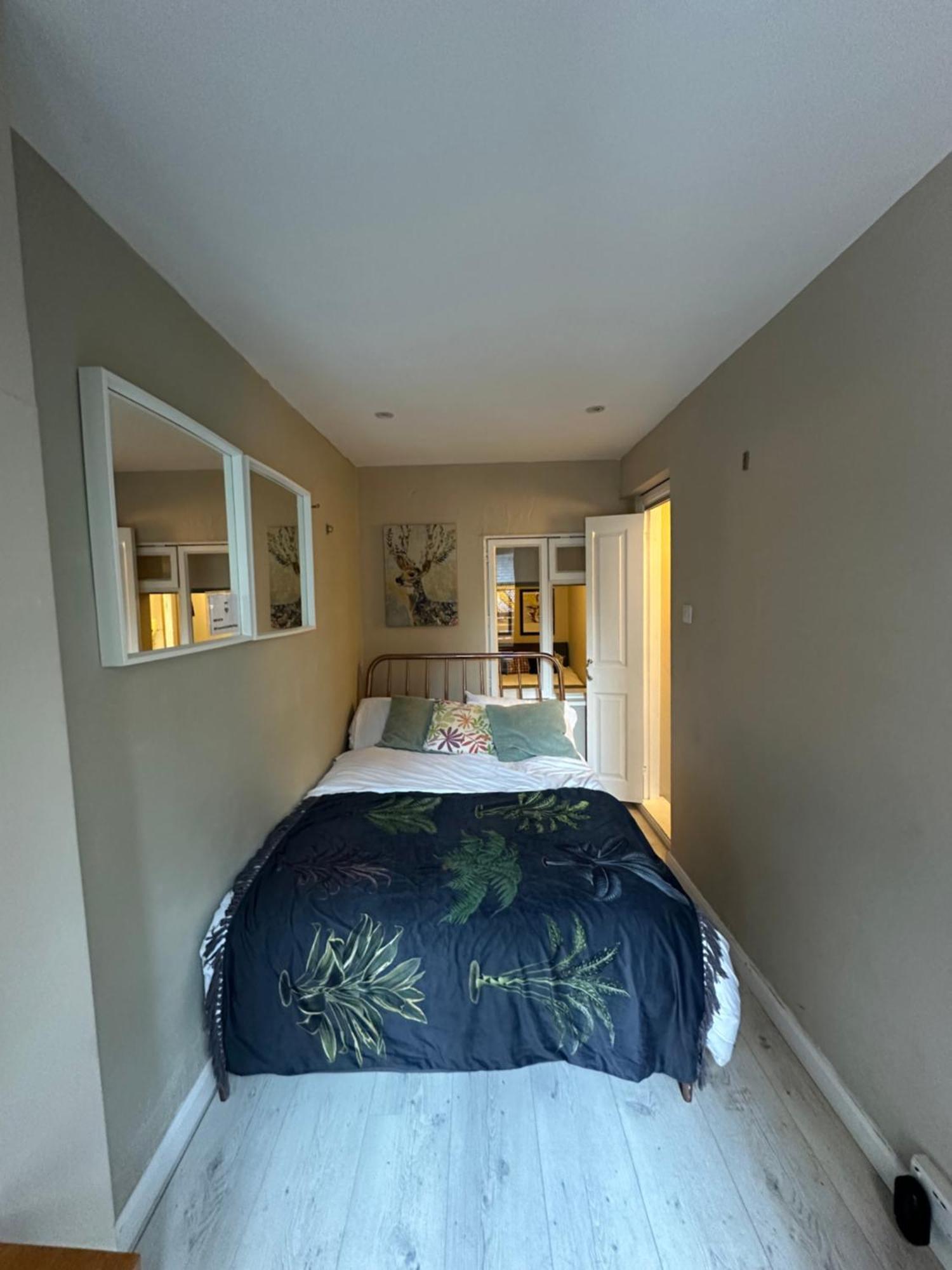 3 Bed Flat In The Heart Of Appartamento